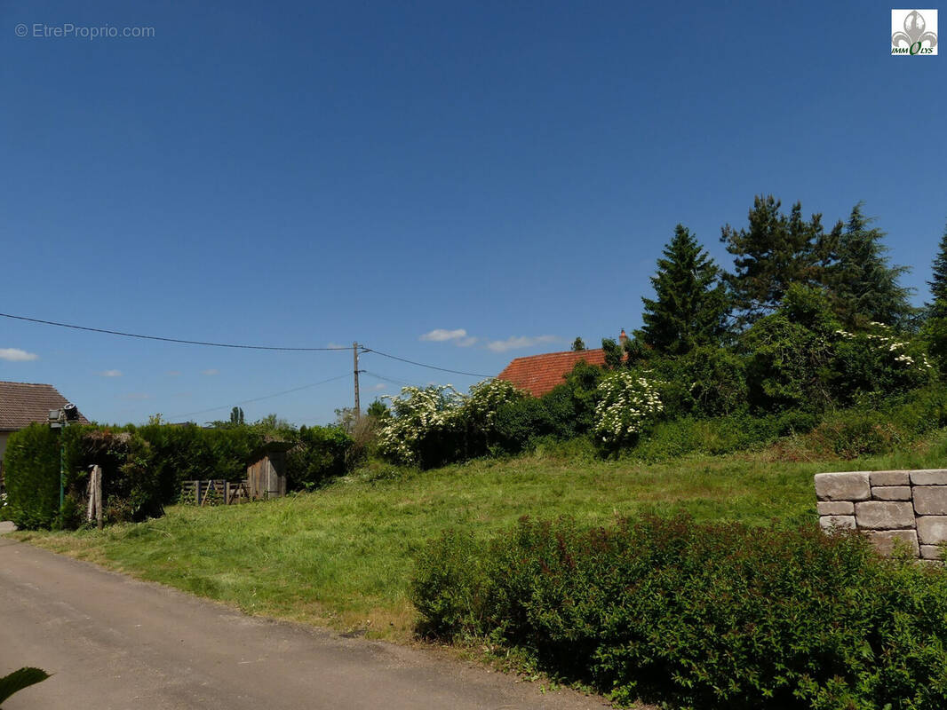 Terrain à BONNENCONTRE