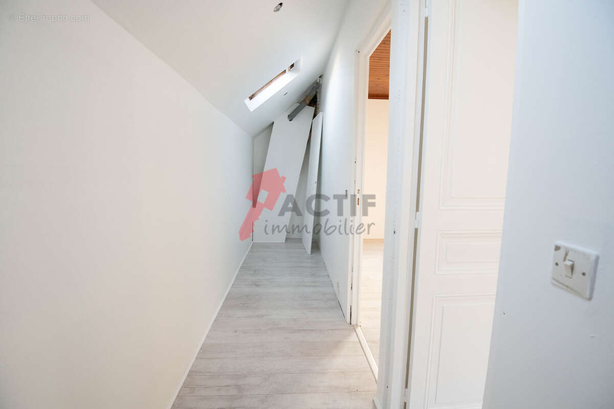 Maison à CORBEIL-ESSONNES