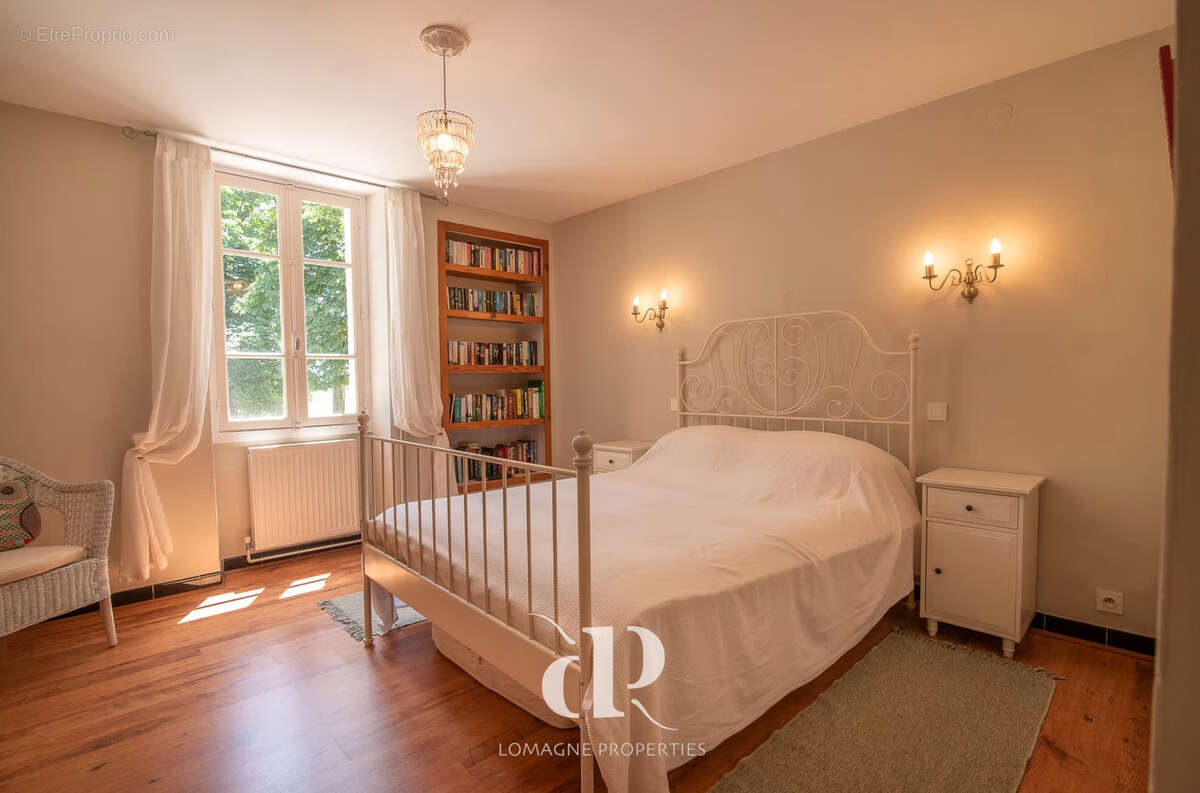 Maison à LACHAPELLE