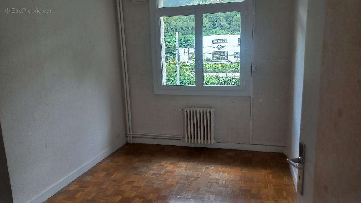   - Appartement à VIENNE