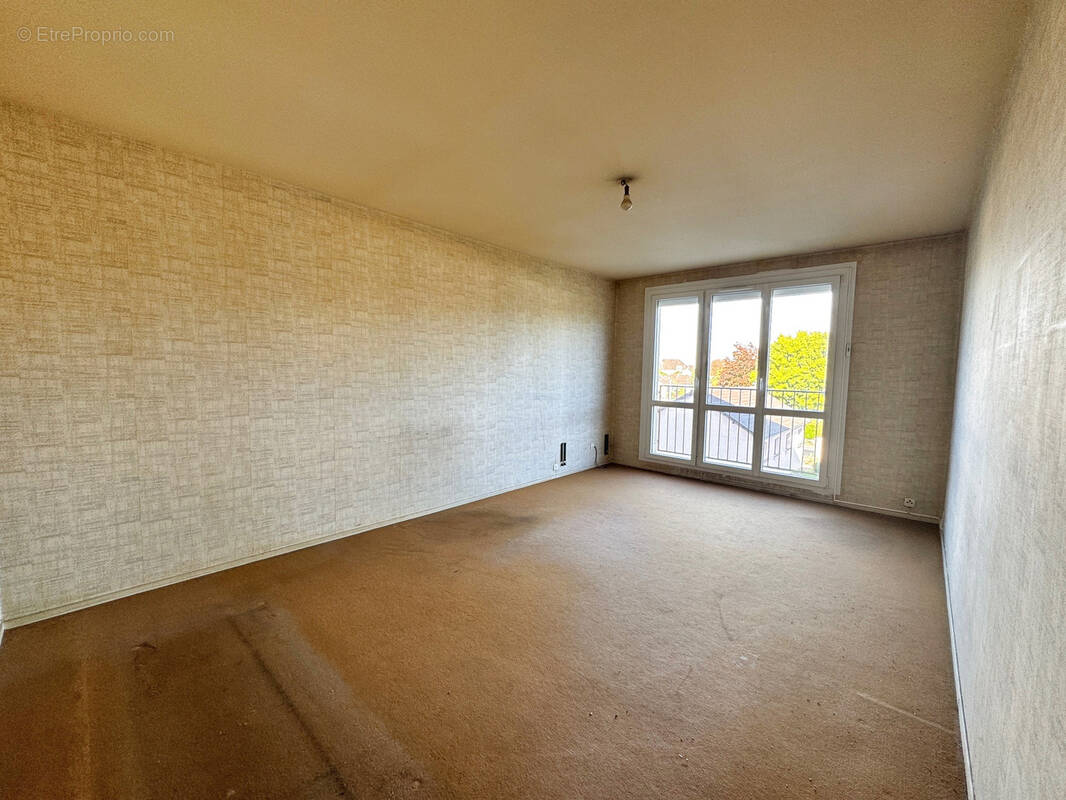 Appartement à LA CHAPELLE-SAINT-LUC