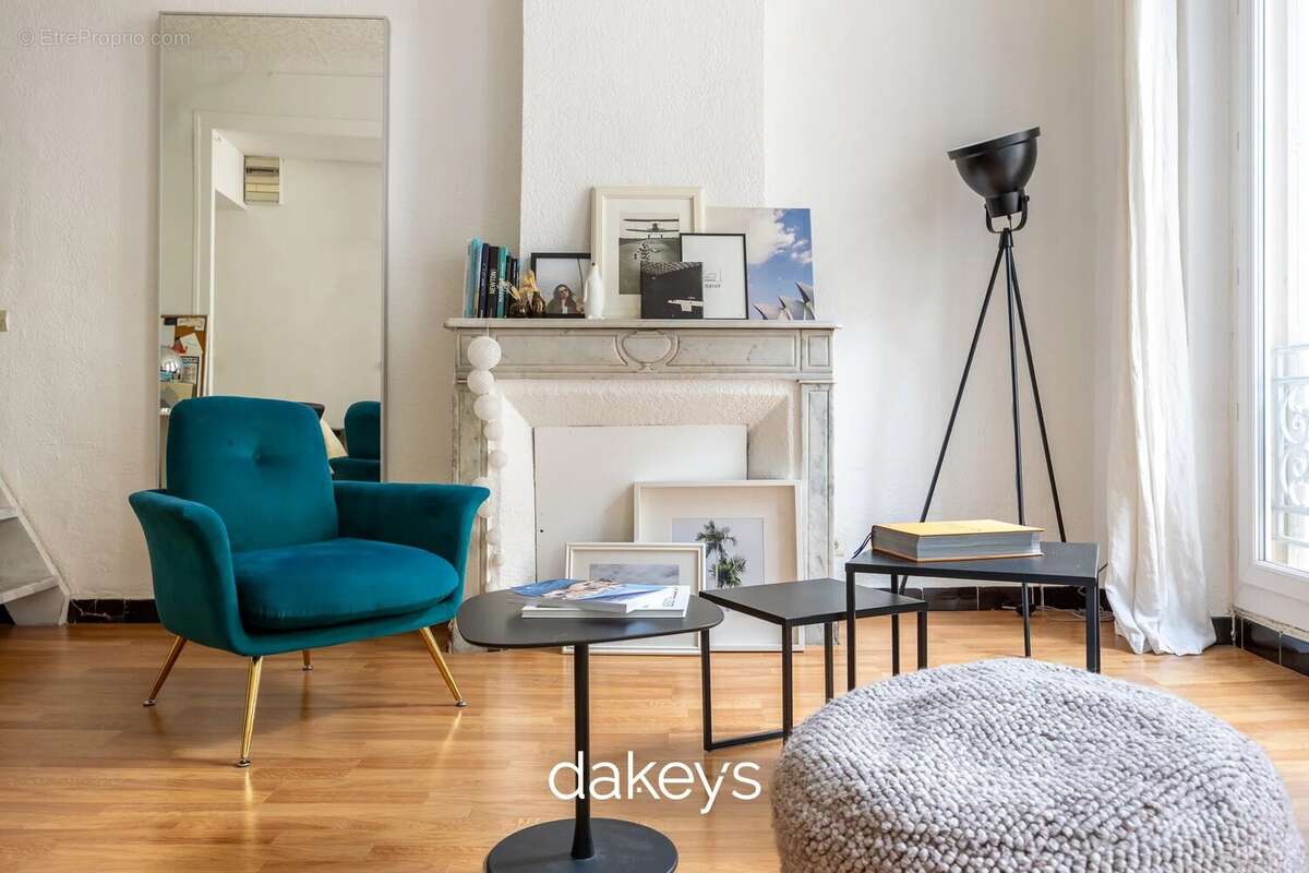 Appartement à MARSEILLE-6E
