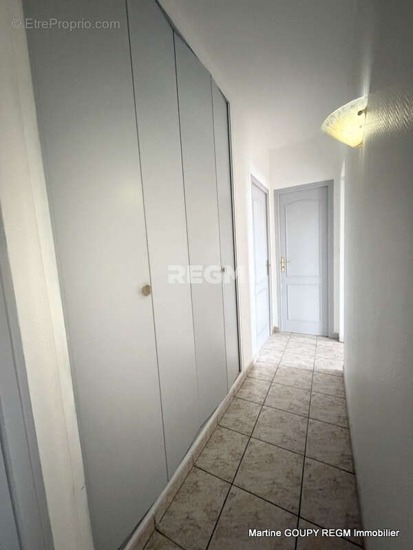 Appartement à LA CHAPELLE-SAINT-MESMIN