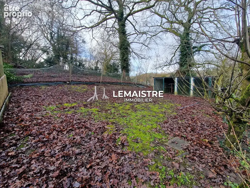 Maison à vendre - Lillebonne - 124 m² - 3 chambres - Garage - Jardin - Terrasse - Atelier - photo 2