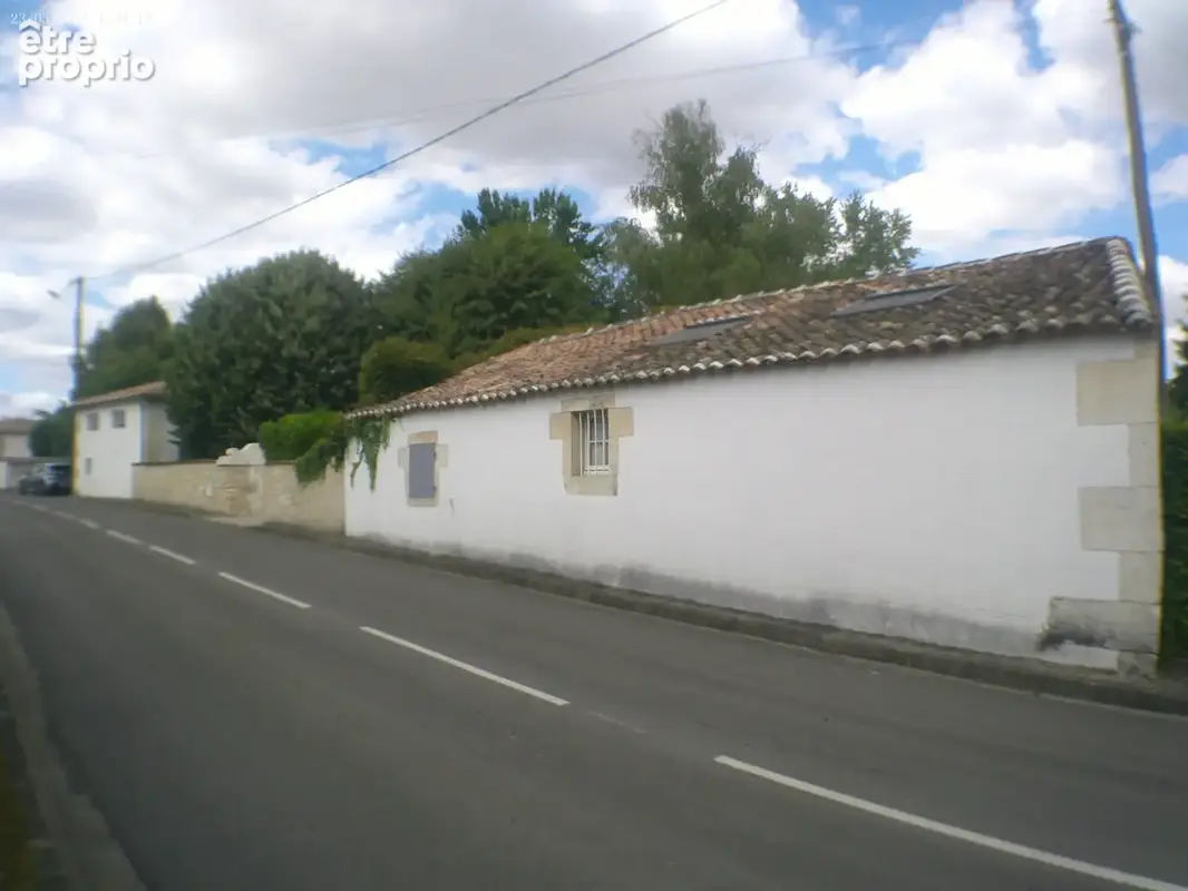 COGNAC - A Vendre Maison de Caractère SAINT BRICE - photo 8