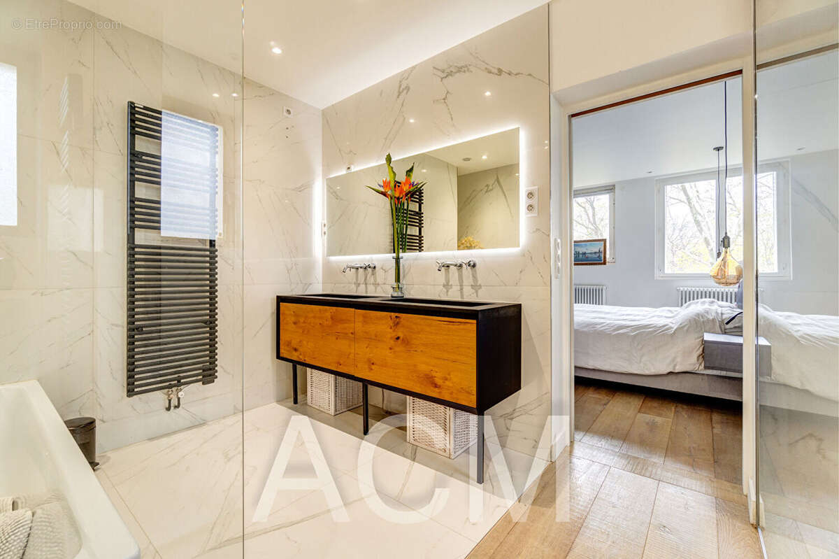 Appartement à MAISONS-LAFFITTE
