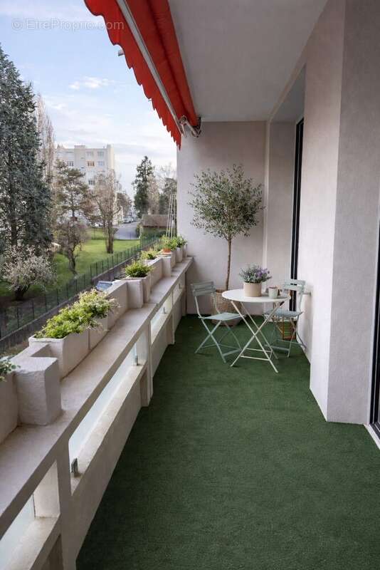 Appartement à LYON-5E