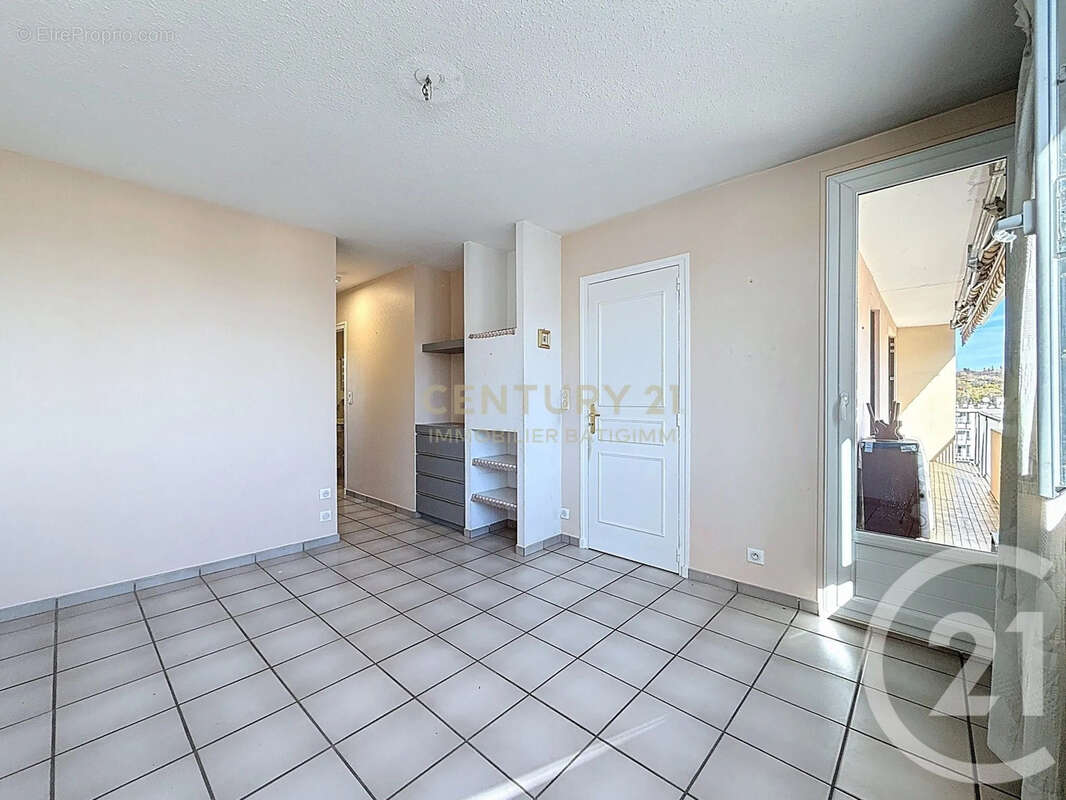 Appartement à BOURGOIN-JALLIEU