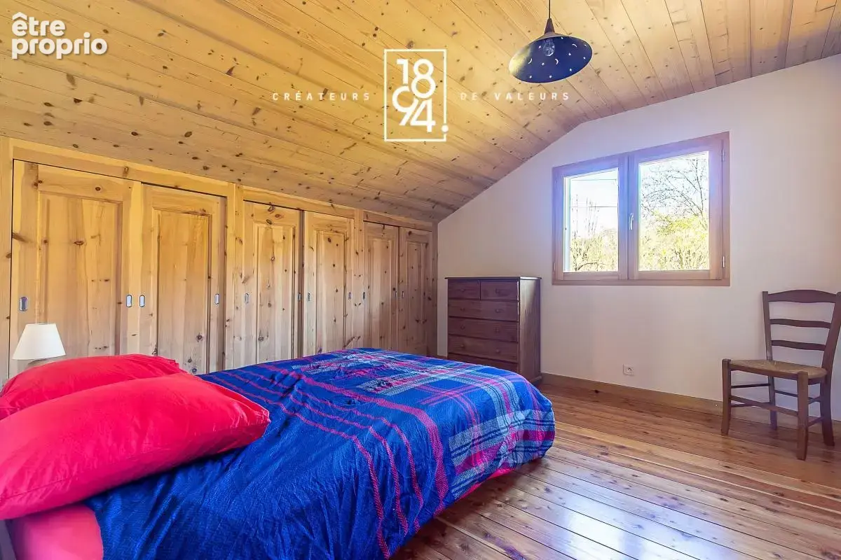 Chalet T5 à vendre Barcelonnette 04 (04400)  165 m²  Terrasse, Jardin  - photo 16