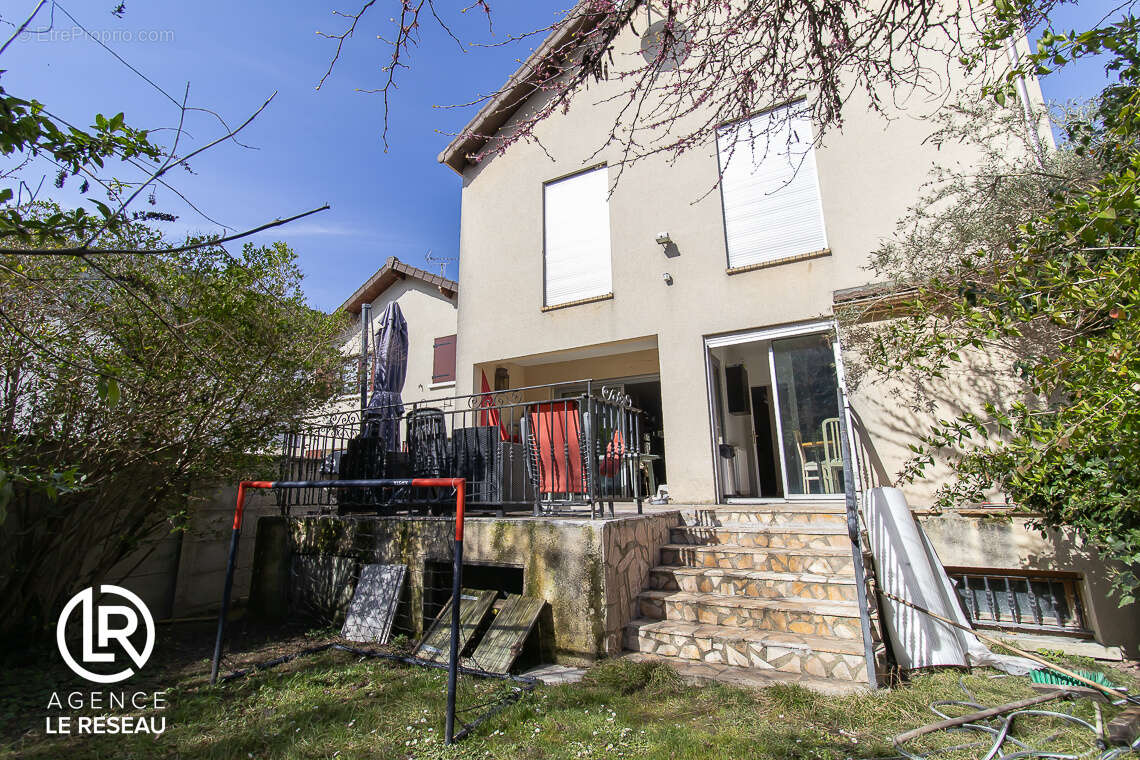 Maison à RUEIL-MALMAISON