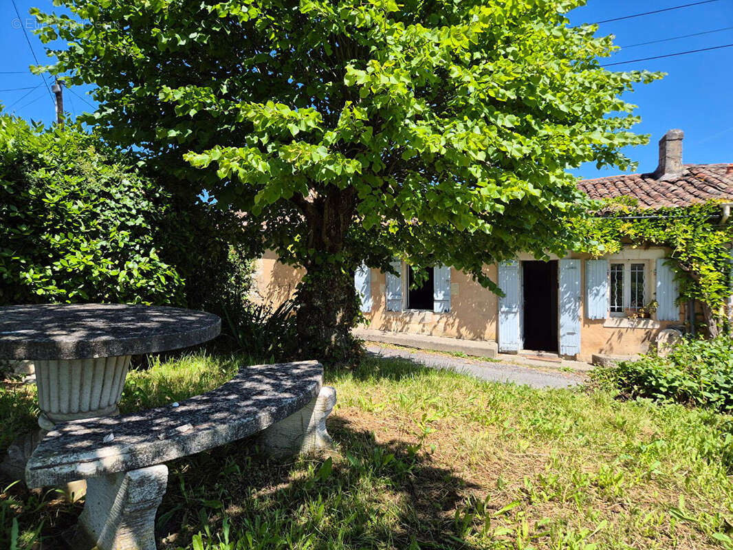 Maison Blaye 4 pièce(s) - photo 2