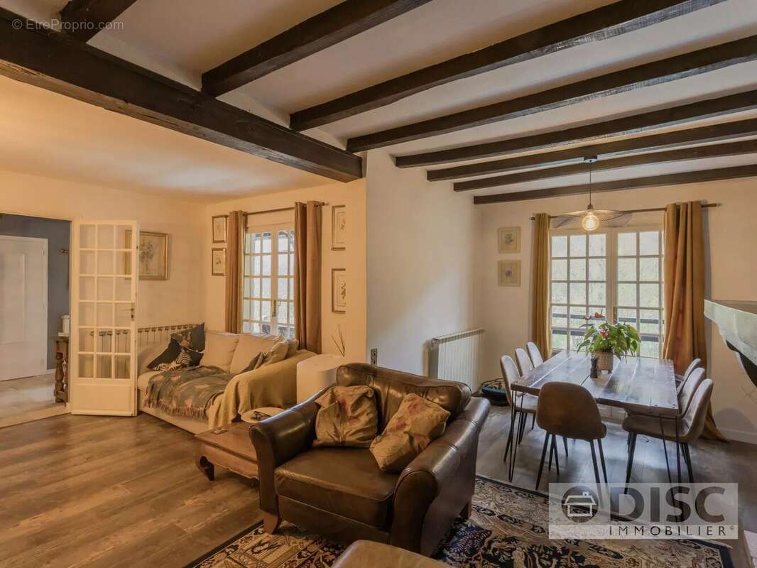 Maison à SAINT-ANTONIN-NOBLE-VAL