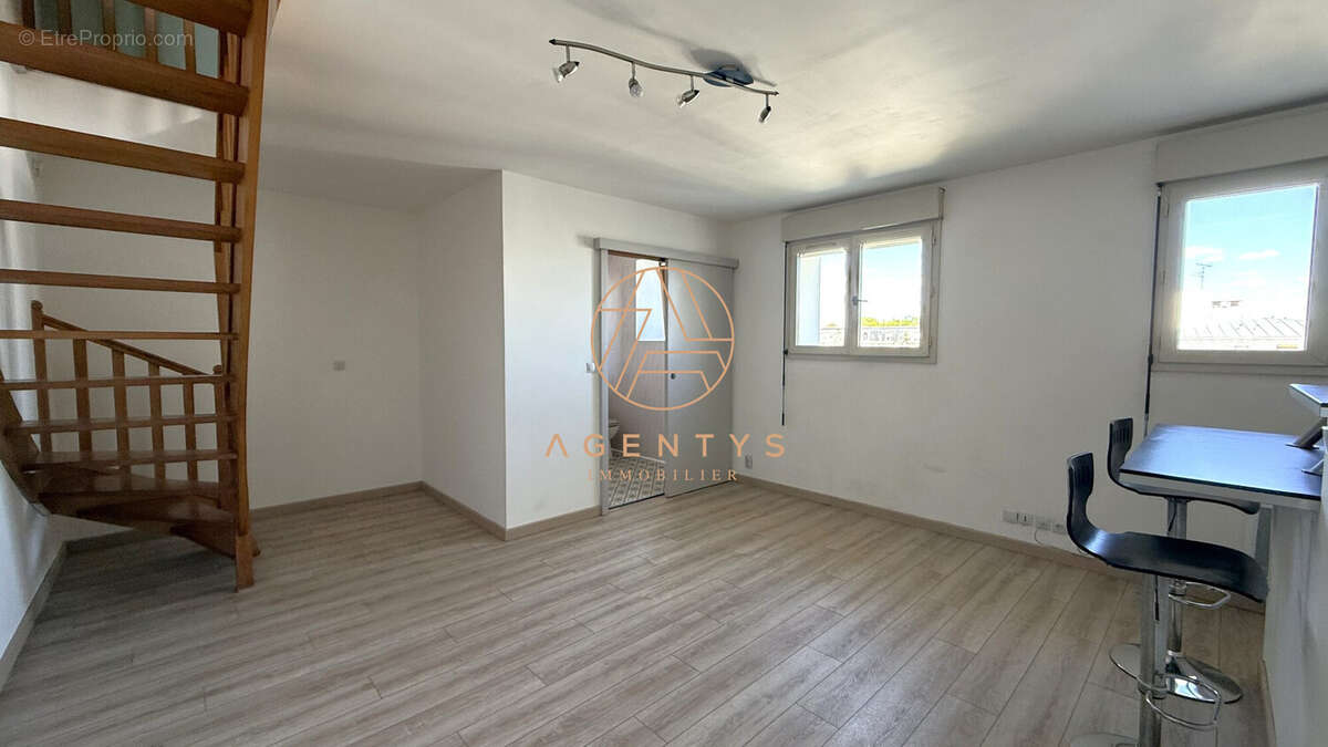 Appartement à LE PLESSIS-TREVISE
