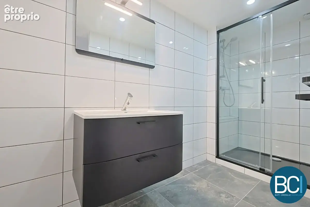 SAINT-NICOLAS-DE-PORT - Appartement 4 pièces - 150 m2 - photo 9