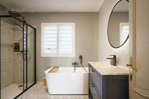 Maison à MONTAUROUX