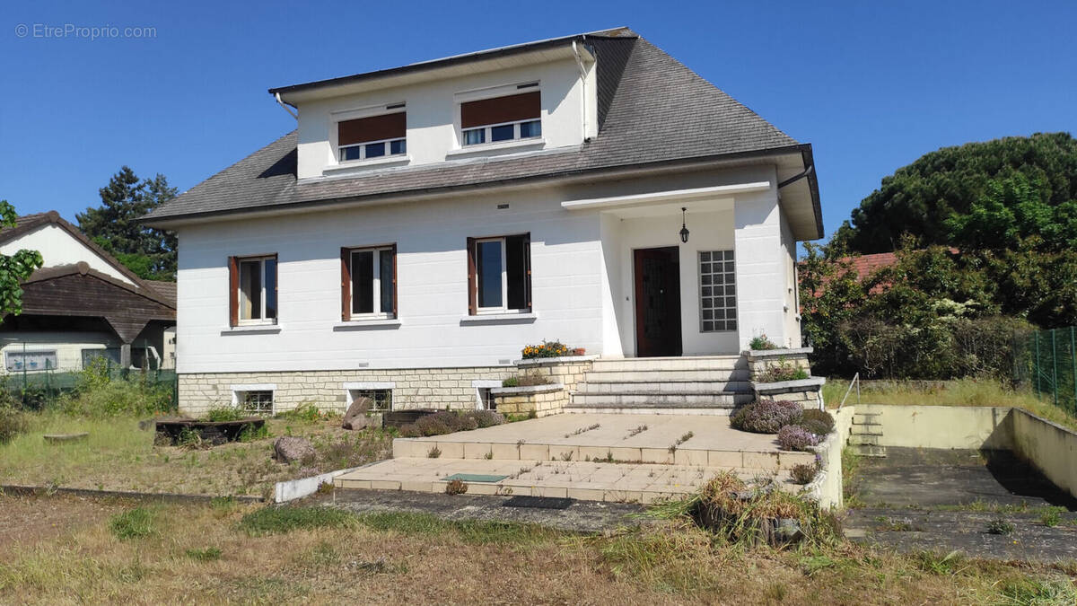Maison à CHATELLERAULT