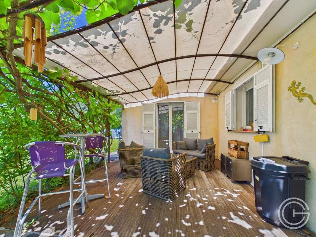 Maison 162m² à BLAUSASC avec Piscine et Jardin - photo 11