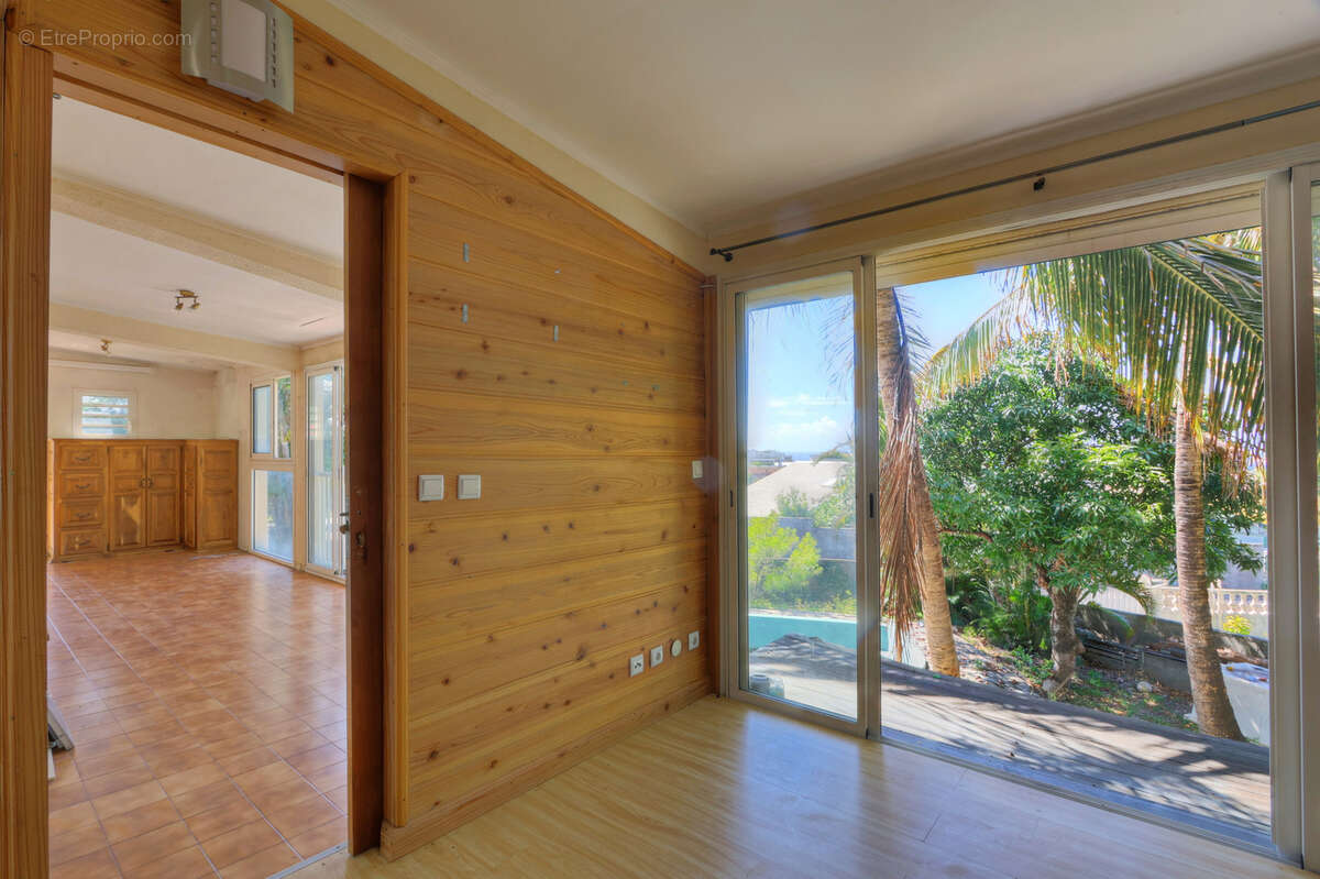 Maison à SAINT-PIERRE