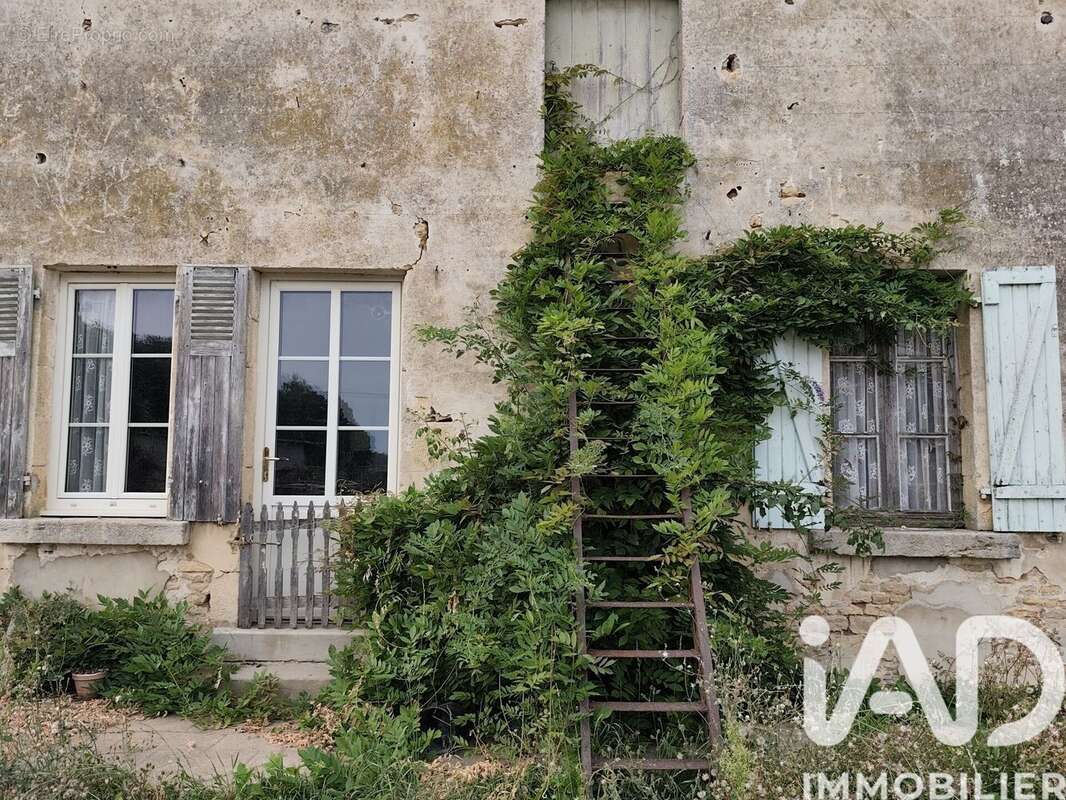 Maison 95 m² à Saint-Nicolas-Des-Bois  - photo 6