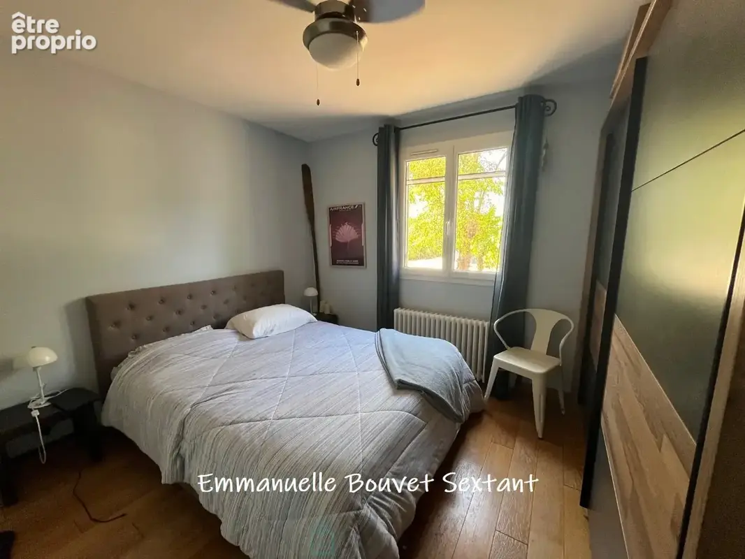 BERGERAC, jolie maison périgourdine, 202 m², 6 chambres, vie possible de plain-pied, piscine, garage, beau terrain arboré et clo - photo 14