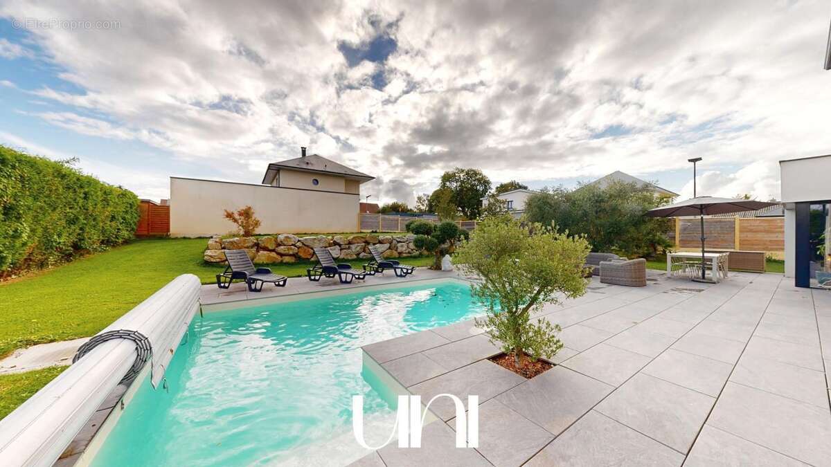 Maison à DOUVRES-LA-DELIVRANDE