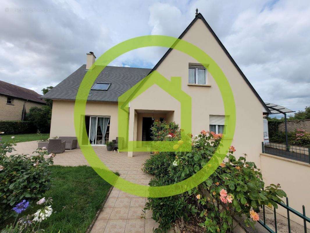 Maison à CUVERVILLE