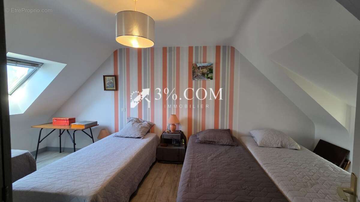 Maison à SAINT-GUYOMARD