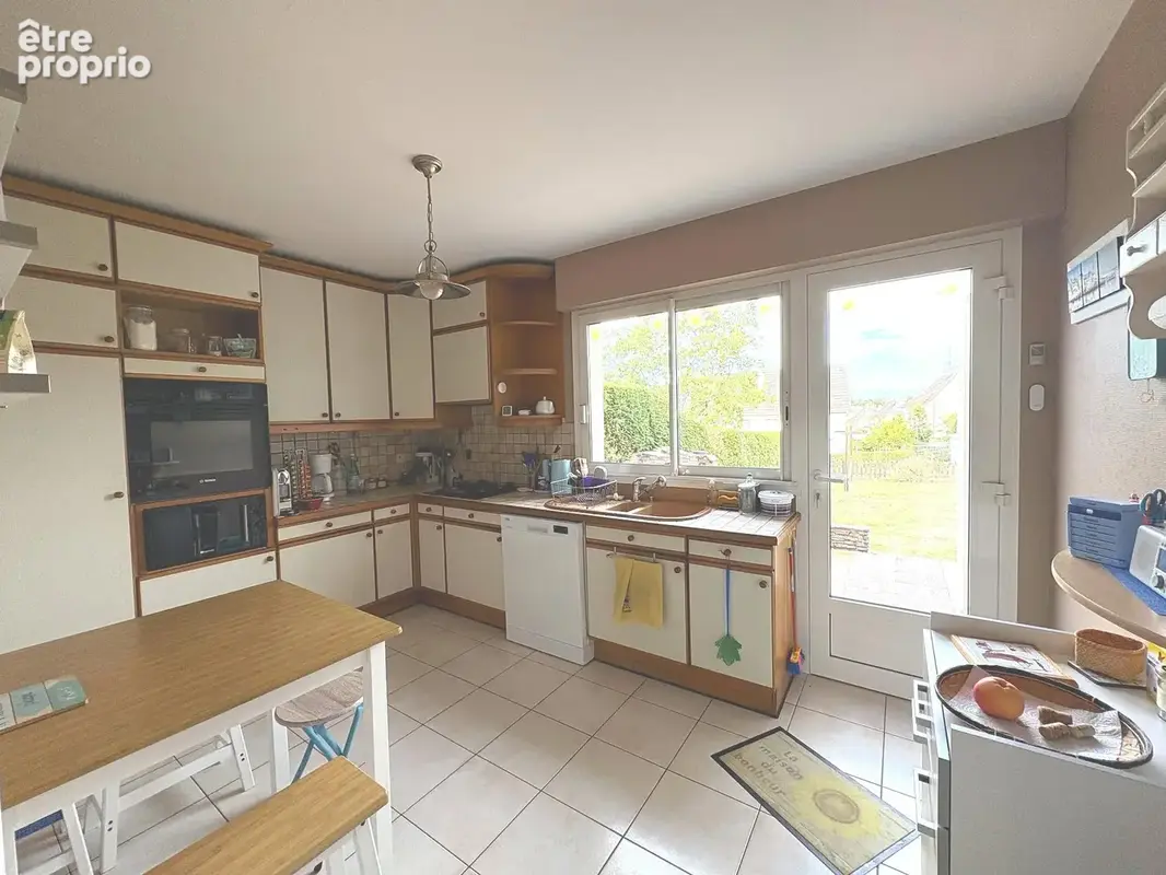 Maison 6 pièces 100 m² à vendre à Brehal (50290) - photo 3