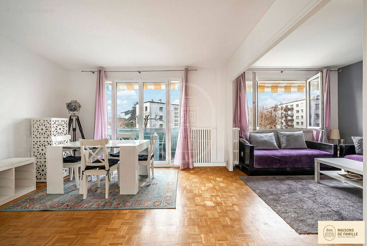 Appartement à GARCHES