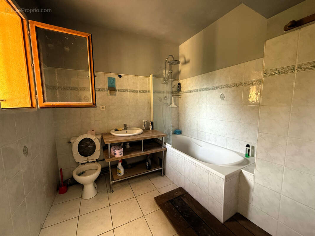 Appartement à SAINT-ROMAIN-EN-GAL