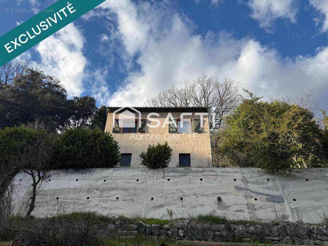 Photo 2 - Maison à LE TIGNET