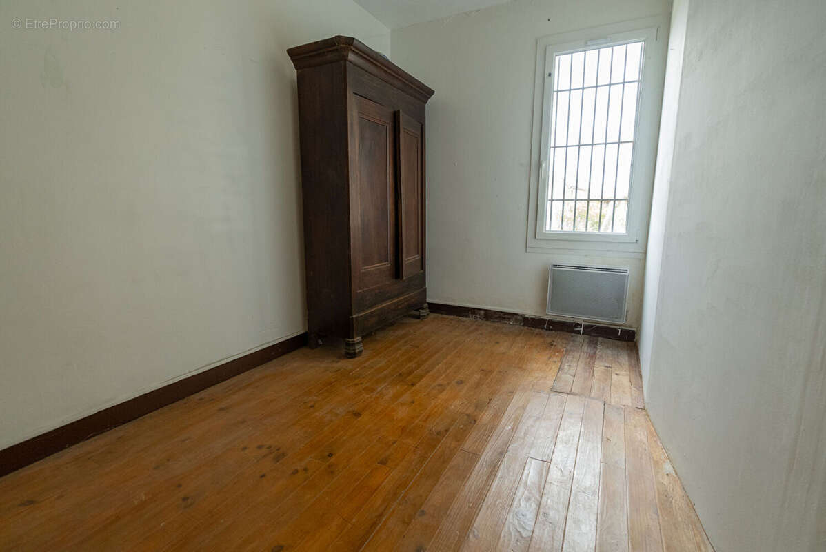 Maison à LADERN-SUR-LAUQUET