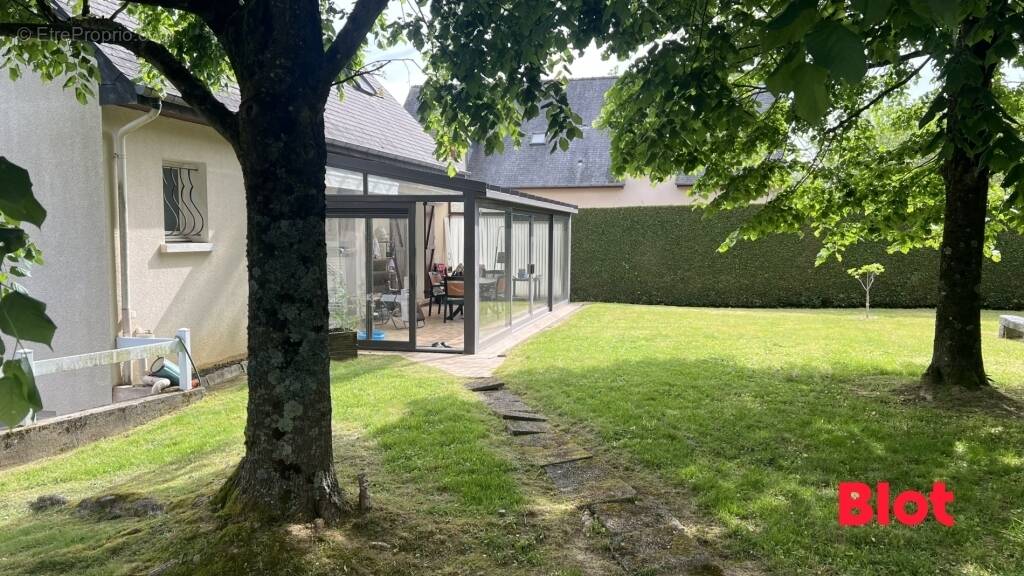 Maison à SAINT-SULPICE-LA-FORET