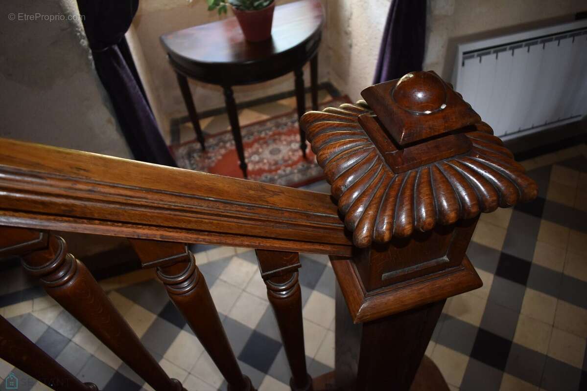 Magnifique chateau du moyen age remanie a la renaissance sur 21 ha - photo 16
