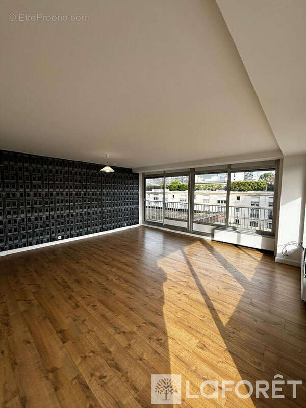 Bas de Puteaux - 4 pièce(s) 94 m2 - balcon avec vue - parking - photo 4