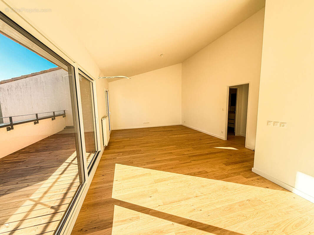 Dernier etage grande terrasse - photo 10
