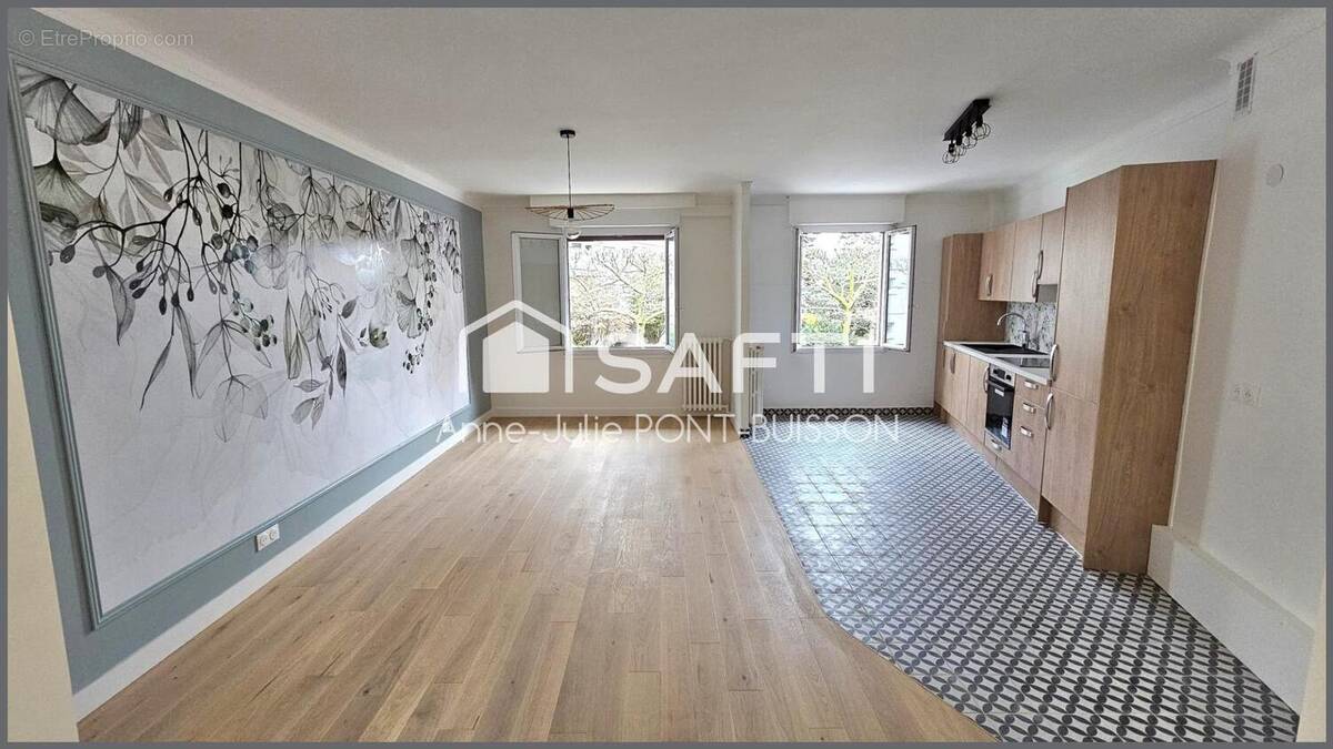 Photo 1 - Appartement à COURBEVOIE