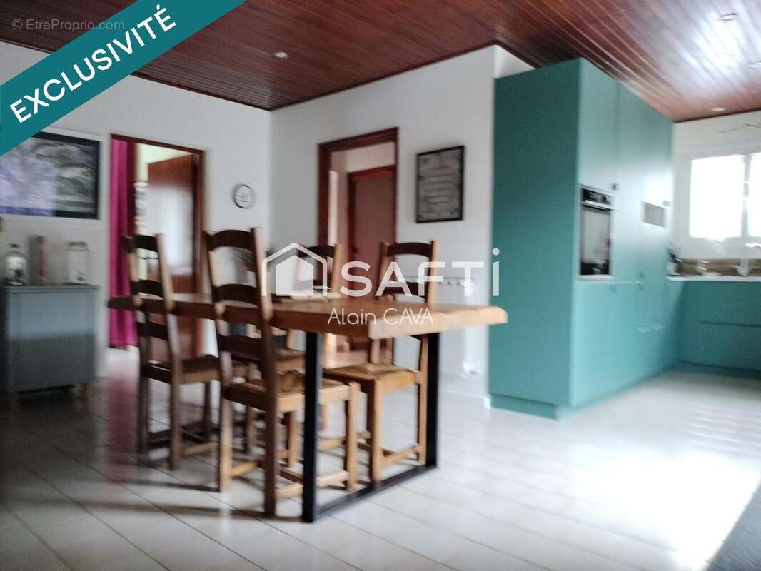 Maison 103 m² à Seyne  - photo 6