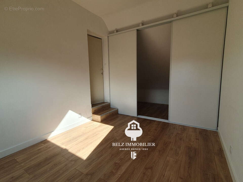 Maison à LOCOAL-MENDON