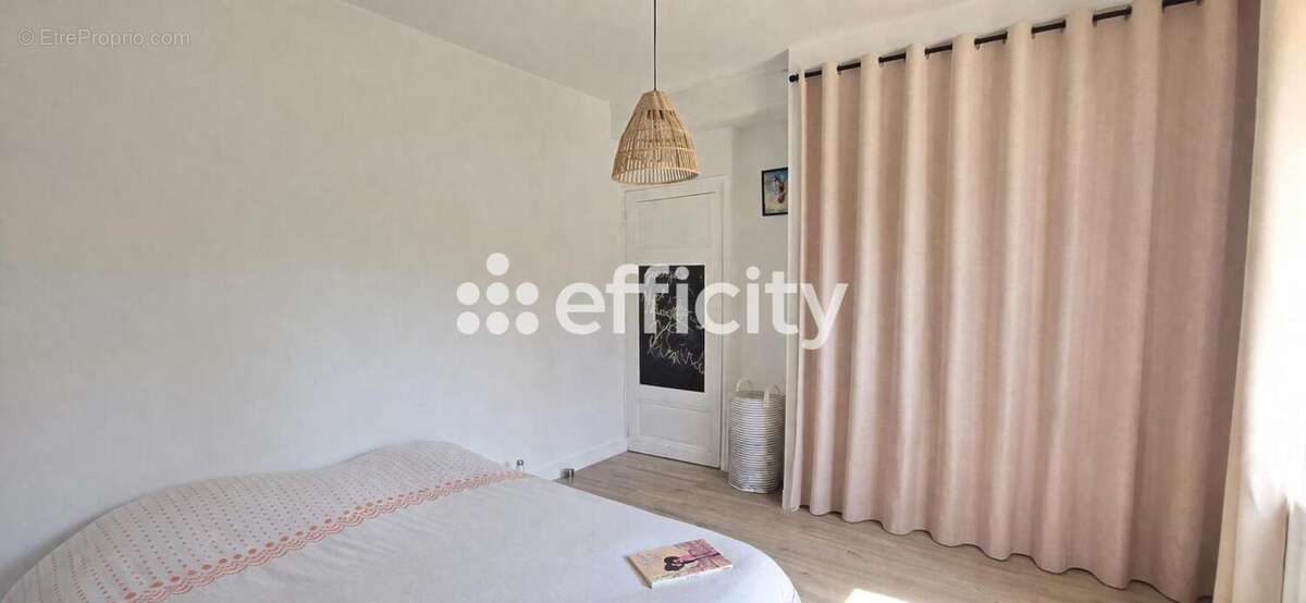 Maison 150 m² à Salles-Arbuissonnas-En-Beaujolais  - photo 7