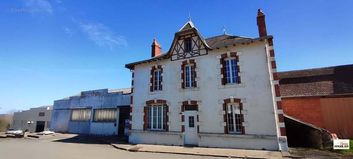 Maison à PREVERANGES