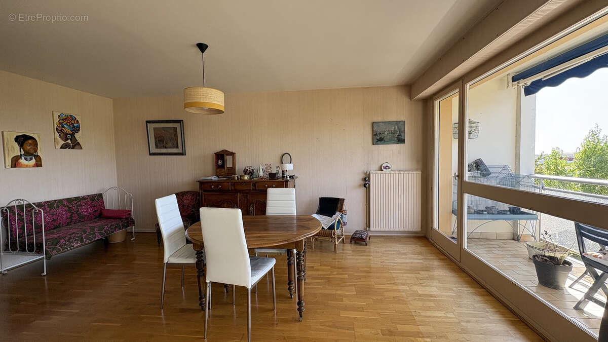 EXCLUSIVITE  appartement T3 avec garage et cave - photo 2