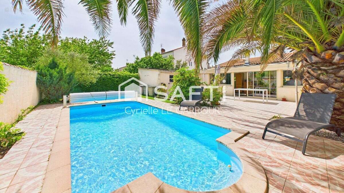 Photo 2 - Maison à ROCHEFORT