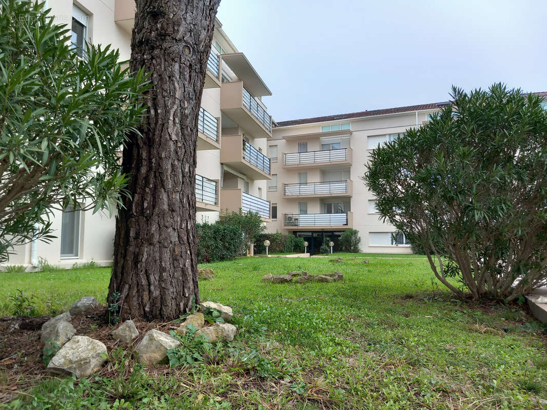 Appartement à MOUANS-SARTOUX