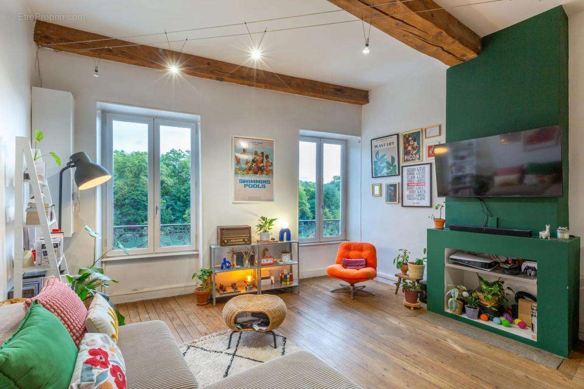 Appartement à CALUIRE-ET-CUIRE