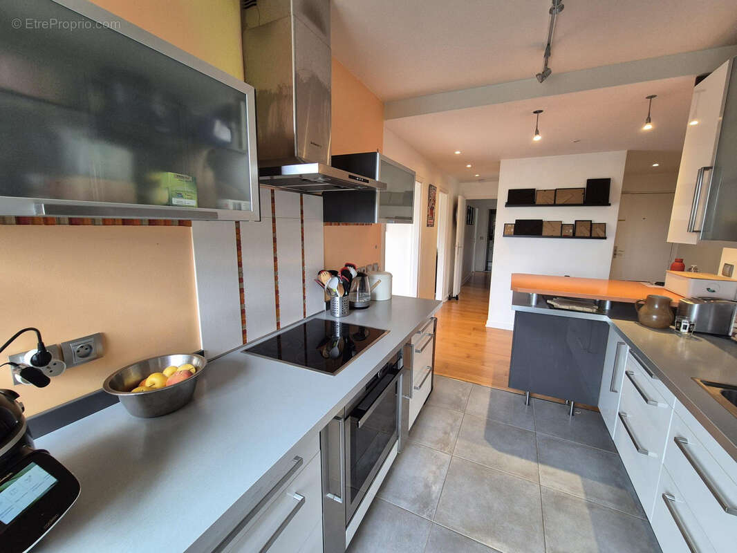 Appartement à JOUY-EN-JOSAS