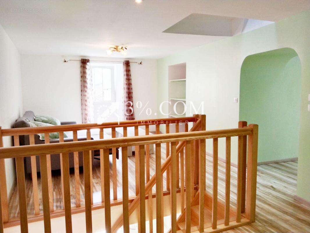 Maison de village en pierre avec terrasse et  terrain de 400 - photo 10