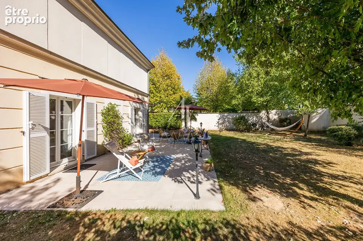 Photo Maison à Bailly-Romainvilliers au prix de 925 000€