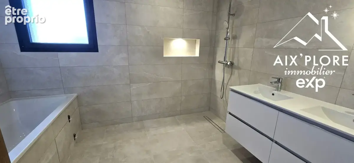 Maison 138 m² à Amberieu-En-Bugey  - photo 9