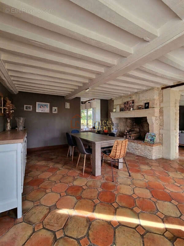 Propriété de caractère - photo 5